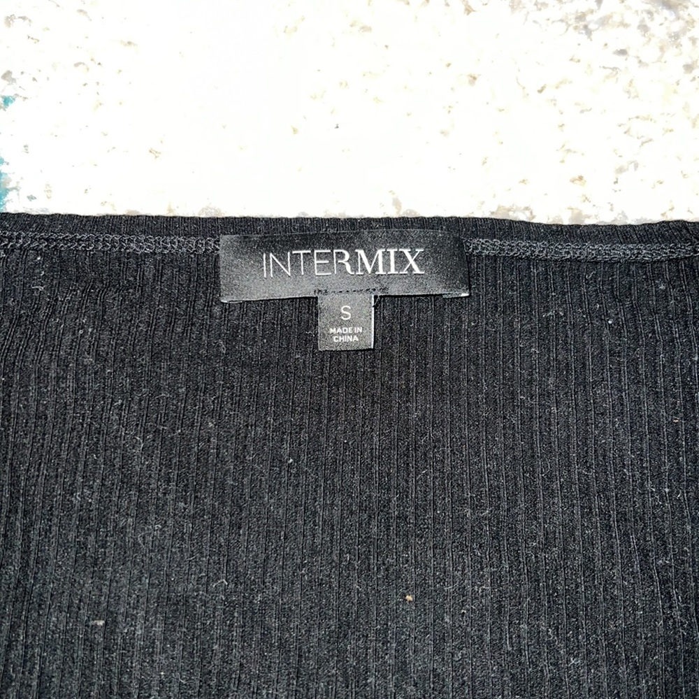 Intermix Top - Picture 2 of 2